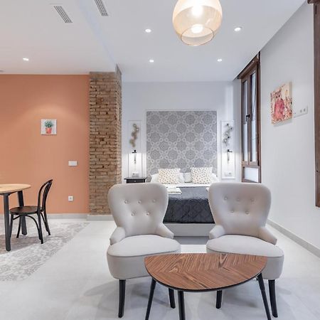Gorgeous Apartment Close To City Centre Valência Exterior foto
