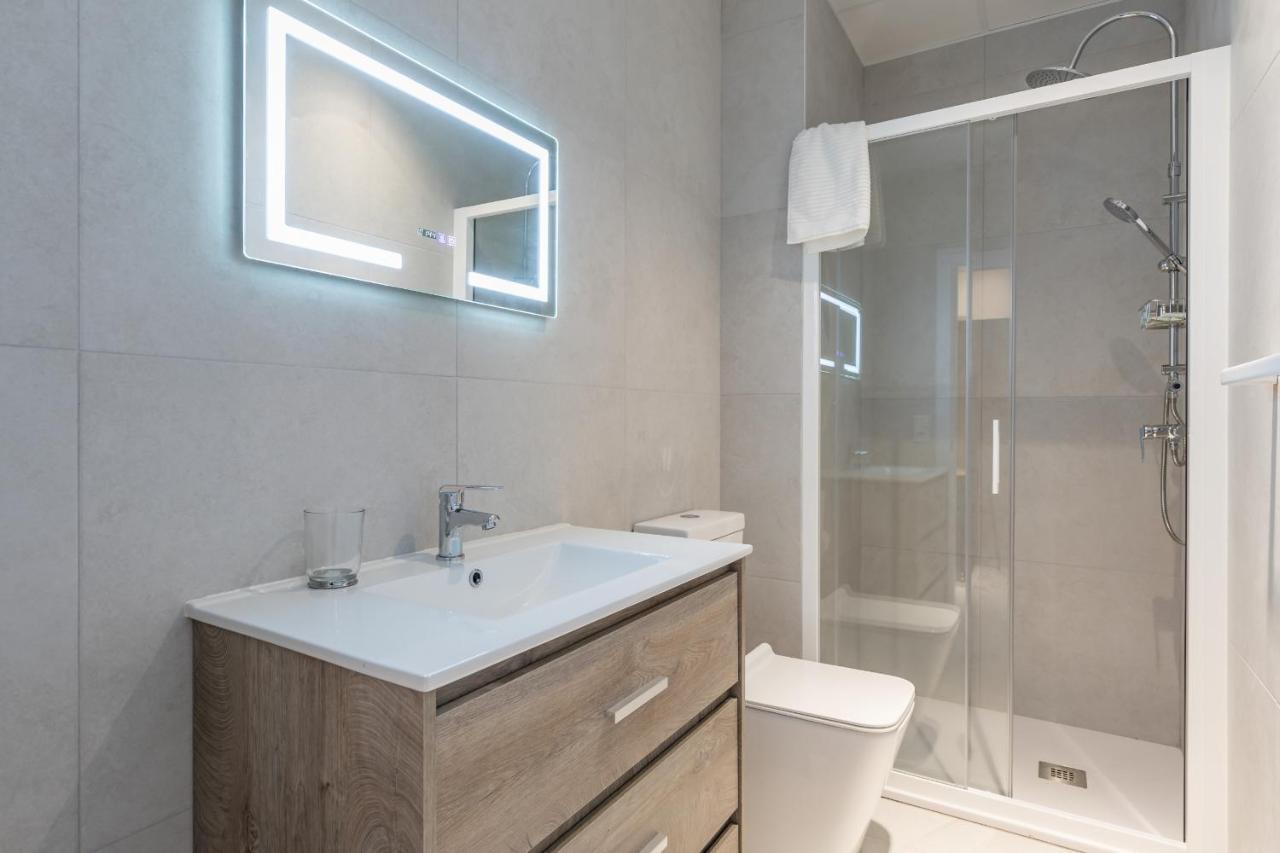 Gorgeous Apartment Close To City Centre Valência Exterior foto